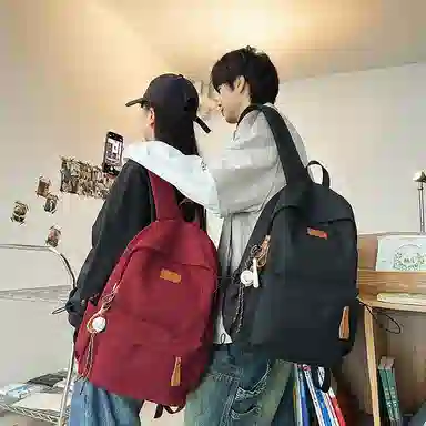 轩玺 高颜值纯色简约百搭 尼龙 书包双肩包 大号 男女同款情侣款 黑色/红色/白色/灰色/卡其色