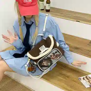 轩玺 可爱毛茸茸小众百搭休闲简约 牛津布 书包双肩包 男女同款情侣款 多色