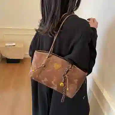 PU