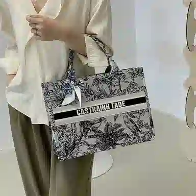 Tote