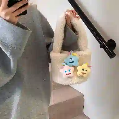 轩玺 可爱百搭通勤 毛绒 手提包 常规 女款 多色