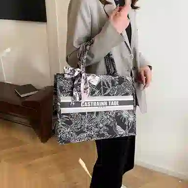 Tote