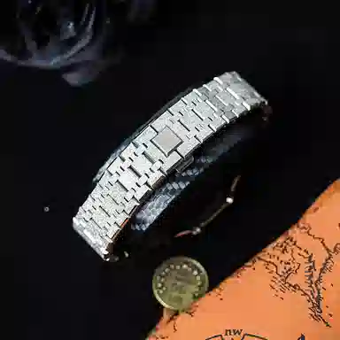CASIOG-SHOCK GA-2100-7A