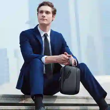 北极猎人 时尚简约轻便日常通勤休闲防泼水 涤纶 手提包手拿包 男款 黑色/蓝色/灰色