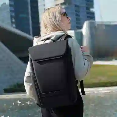 ARCTIC HUNTER 15logo