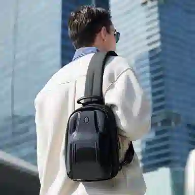 北极猎人 时尚防水潮流 涤纶 单肩斜挎包胸包腰包 中号 男女同款情侣款 黑色/灰色