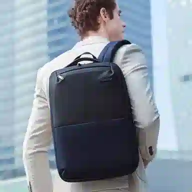 北极猎人 商务男士双肩包休闲出差旅游电脑包 防泼水 黑色/蓝色/灰色