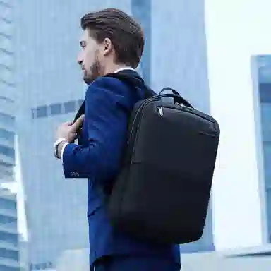 北极猎人 商务男士双肩包休闲出差旅游电脑包 防泼水 黑色/蓝色/灰色