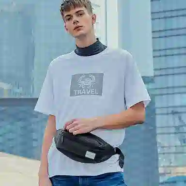 北极猎人 日常通勤大容量 牛津布 斜挎胸包腰包 常规 男女同款情侣款 黑色