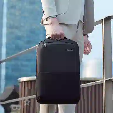 北极猎人 商务男士双肩包休闲出差旅游电脑包 防泼水 黑色/蓝色/灰色