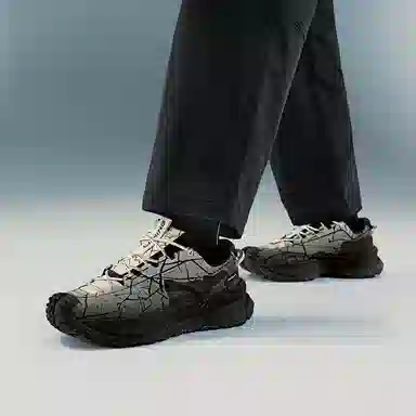 LiNing CF Suo Xing Chuan