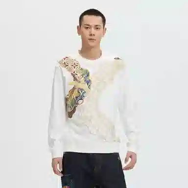 Oniku Gold Phoenix Embroidered Crewneck