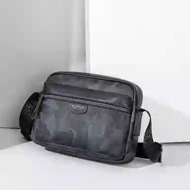 SEPTWOLVES Crossbody Bag Black