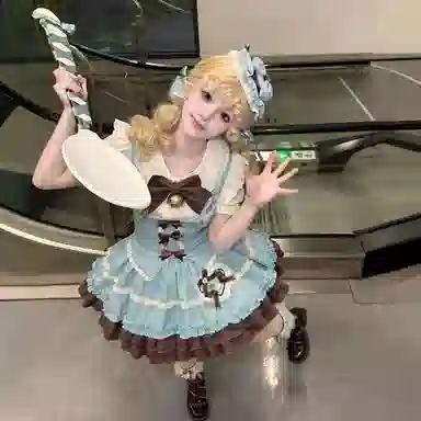 PAZZO Lolitajsklo