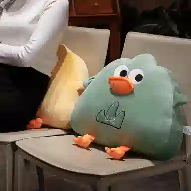 Tak bebe Mountain Chicken Plush 35cm