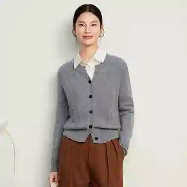 富铤 舒适保暖时尚百搭针织衫 女款