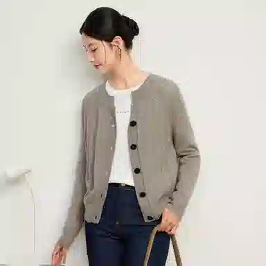 富铤 舒适保暖时尚百搭针织衫 女款