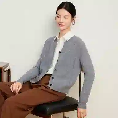 富铤 舒适保暖时尚百搭针织衫 女款