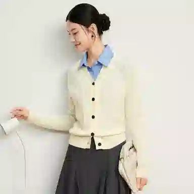 富铤 舒适保暖时尚百搭针织衫 女款