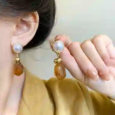 彤彤兔 美拉德仿珍珠复古气质轻奢高级感耳钉女独特长款 树脂 耳环 女款