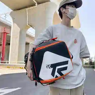 彤彤兔 旅行 牛津布 双肩包 黑黄/黑桔/黑绿/黑紫