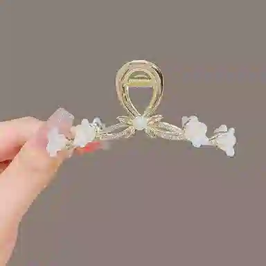 彤彤兔 后脑勺半扎发鲨鱼夹头饰中号发量超仙铃兰花抓夹 发夹 女款