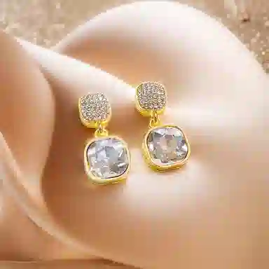 彤彤兔     方形水钻耳环女高级感气质百搭耳钉耳饰