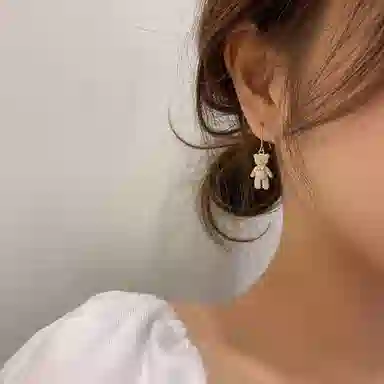 彤彤兔 可爱蝴蝶结小熊闪钻精致气质 锆石 耳环 女款