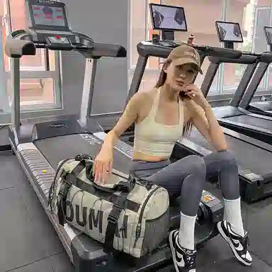 德力熊 大容量旅行袋 尼龙 健身包 大号 男女同款情侣款 多色