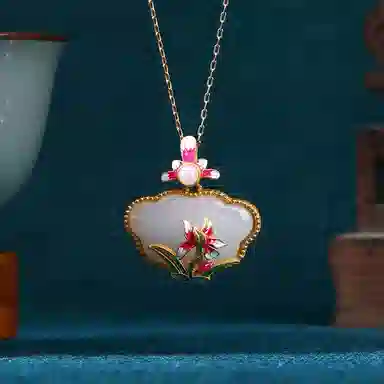 彤彤兔 花开富贵如意长命锁吊坠 精致轻奢优雅小众高级感锁骨链 项链 女款