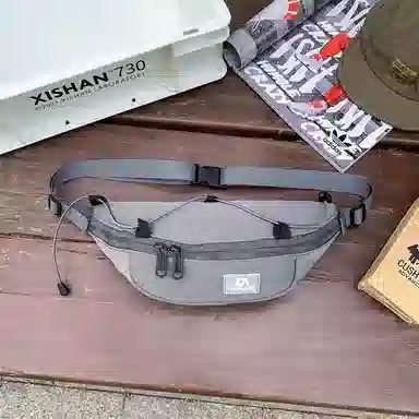 德力熊 百搭时尚出行 牛津布 腰包 常规 男女同款情侣款 多色