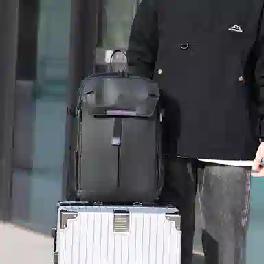 彤彤兔 大容量休闲旅行包电脑多功能 牛津布 双肩包 男款 黑色/蓝色/灰色