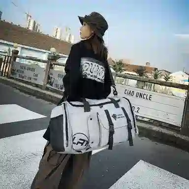 彤彤兔 大容量百搭行李袋收纳袋手提 尼龙 旅行包 男女同款情侣款 灰色/黑色/果绿色