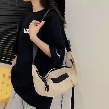 彤彤兔 时尚简约潮流 尼龙 单肩包 男女同款情侣款 多色