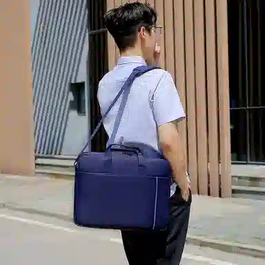 德力熊 时尚简约纯色百搭商务通勤便携 牛津布 公文包 男款 多色