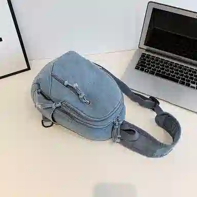 德力熊 多功能简约百搭 牛仔布 胸包 常规 男女同款情侣款 多色