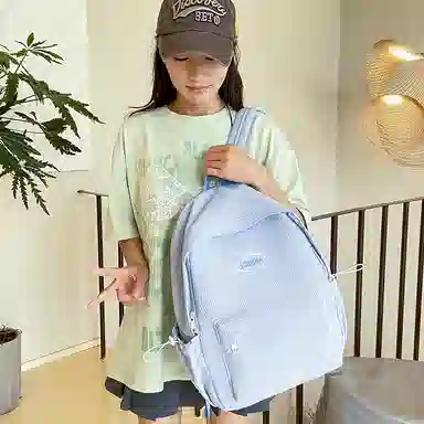 德力熊 时尚原宿个性条绒 尼龙 双肩包 女款 多色