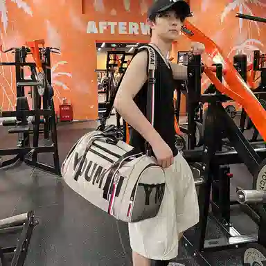 德力熊 大容量轻便单肩字母 尼龙 健身包 男女同款情侣款 黑色/卡其色/红色/粉色