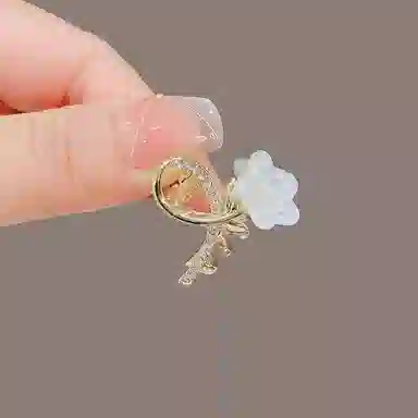 彤彤兔 前额刘海夹喇叭花可爱高档 发夹 女款