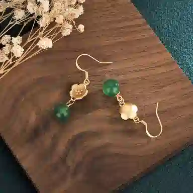 彤彤兔 宫廷古风花卉优雅 人工宝石 耳环 女款