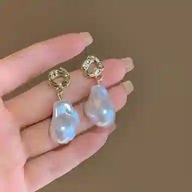 彤彤兔 银针耳钉年不规则女简约小众设计气质仿珍珠 树脂 耳环 女款