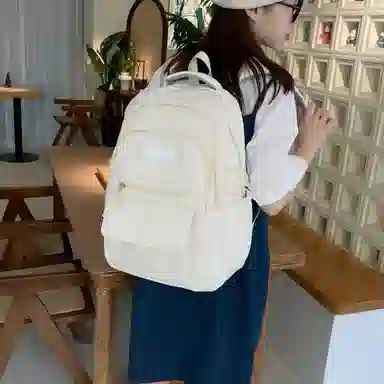 彤彤兔 高颜值简约百搭 尼龙 双肩包 女款 多色