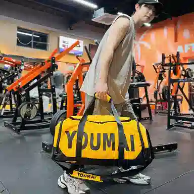 德力熊 干湿分离运动 尼龙 健身包 男女同款情侣款 黑色粉色卡其色红色黄色