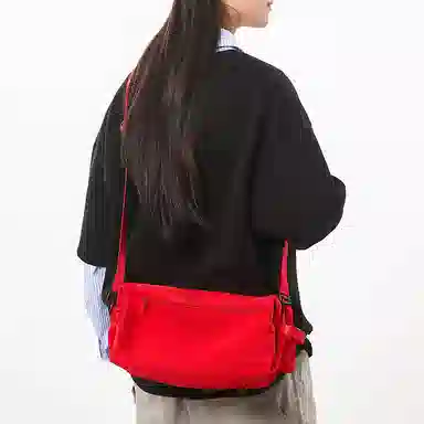 德力熊 时尚休闲 尼龙 胸包 男女同款情侣款 多色