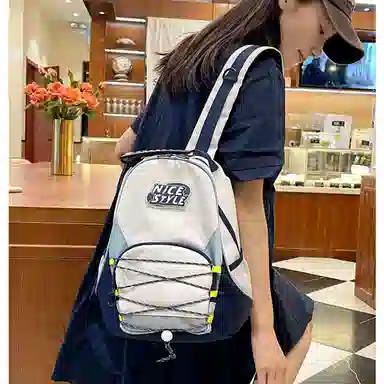 彤彤兔 运动轻便可爱 尼龙 双肩包 常规 男女同款情侣款 多色