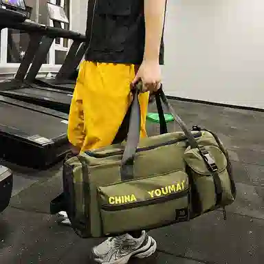 德力熊 训练潮牌 尼龙 健身包 男女同款情侣款 黑色粉色卡其色红色黄色军绿色蓝色