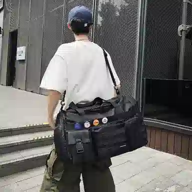 彤彤兔 休闲简约短途旅游时尚百搭 尼龙 旅行包 男女同款情侣款 黑色/军绿色/灰色