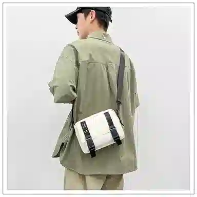 彤彤兔 工装风休闲潮流 尼龙 斜挎包 男女同款情侣款 黑色/白色/卡其色