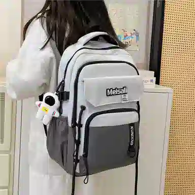 彤彤兔 韩版大容量 尼龙 双肩包 男女同款情侣款 多色