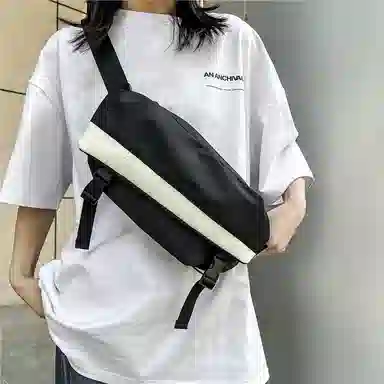 德力熊 百搭时尚运动 超纤 胸包 男女同款情侣款 黑白拼色/黑色